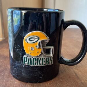 💙Green Bay Packers coffee mug black marble finish raised metal logo